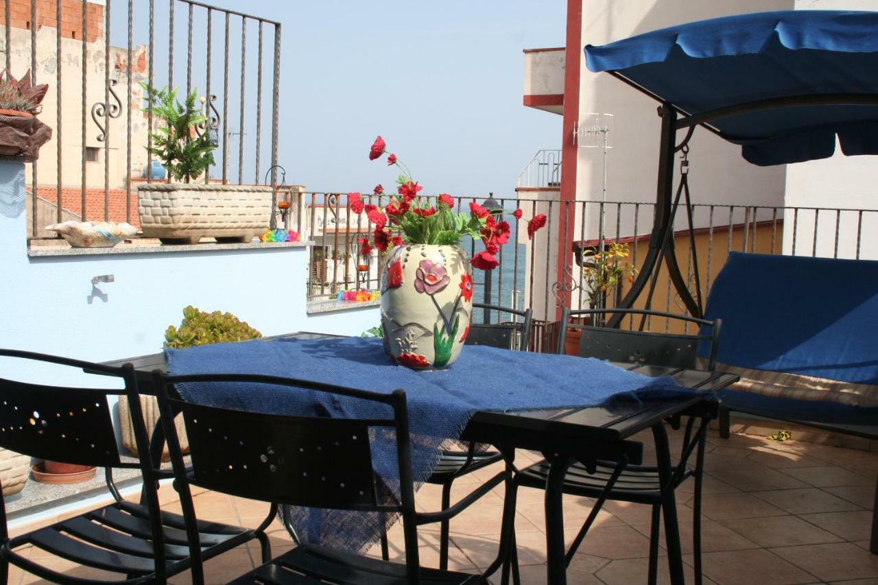 Casa Vacanze Aloha Giardini-Naxos Buitenkant foto